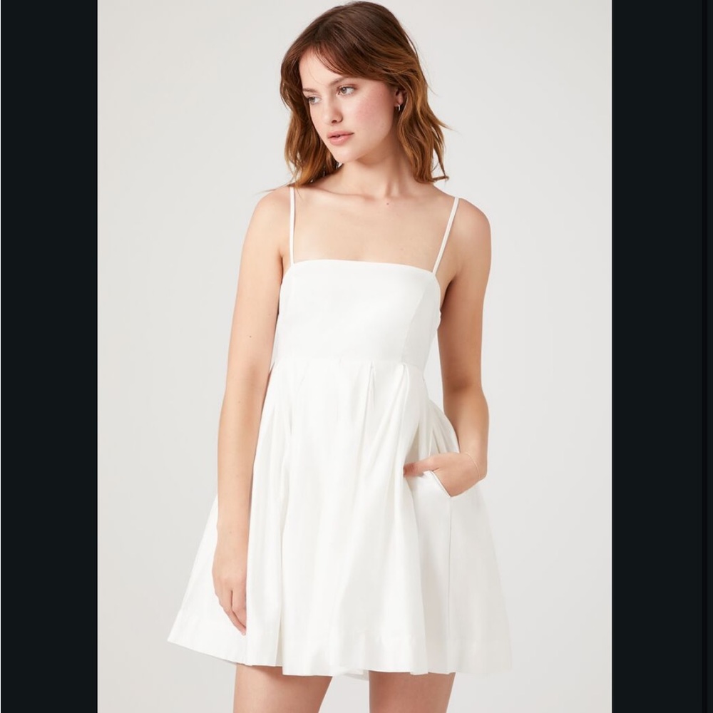 White mini dress with Bow